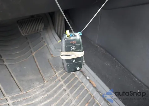 2017 Kia Optima Lx z USA, uszkodzony, nr VIN 5XXGT4L32HG124235